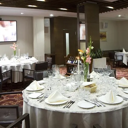 Central Hotel Sofia - Free Parking Nearby 350M Sofya
