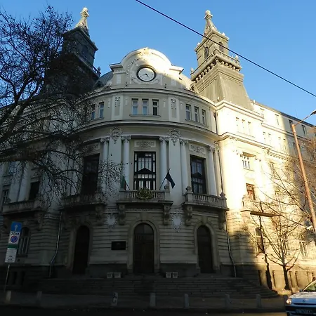 Central Hotel Sofia - Free Parking Nearby 350M Otel Sofya