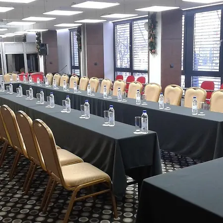 Central Hotel Sofia - Free Parking Nearby 350M Sofya
